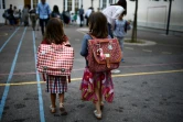 Selon les derniers chiffres du ministère, 1,8 million d'écoliers - sur un total de 6,7 millions - sont pour l'instant retournés à l'école mais rarement à temps complet