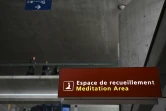 Le pictogramme devant un lieu de culte à l'aéroport Roissy de Paris, le 29 mars 2017