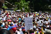 Des opposants se rassemblent à Caracas, au Venezuela, le 22 avril 2017