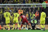 L'attaquant sénégalais de Liverpool Sadio Mané marque le 2e but face à Villareal, lors de leur demi-finale aller de la Ligue des Champions, le 27 avril 2022 au Stade d'Anfield Road