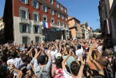 La foule acclame Hugo Lloris à Nice, le 18 juillet 2018