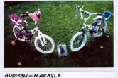 Les vélos des jumelles de 5 ans Addison et Makayla tuées en août dans la banlieue de Chicago.