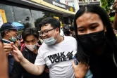 L'activiste thaï Parit "Penguin" Chirawak participe à une manifestation anti-gouvernement à Bangkok (Thaïlande) le 16 aût 2020
