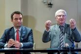 Le président du parti Les Patriotes Florian Philippot et le député José Evrard, lors d'une conférence de presse à Lens le 27 novembre 2017