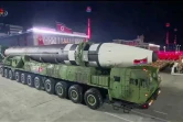 Capture d'image d'une vidéo diffusée le 10 octobre 2020 par l'agence nord-coréenne Kcna d'un nouveau missile intercontinental lors d'une parade militaire à Pyongyang
