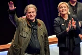L'ex-conseiller de Donald Trump, Steve Bannon et la présidente du FN, Marine Le Pen, lors du 16e congrès du parti le 10 mars 2018 à Lille 