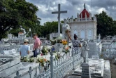 La tombe d'Amelia Goyri, surnommée "La Miraculeuse", au cimetière Colon de La Havane, le 12 février 2024 à Cuba