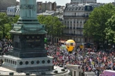 Les manifestants contre la loi travail rassemblés place de la Bastille le 23 juin 2016 à Paris