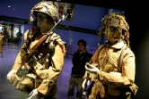 Des uniformes des parachutistes américains exposés au musée Guerre et Paix à Novion-Porcien, en France, le 21 janvier 2018