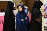 Des Saoudiennes font la queue pour assister au concert du groupe américain iLuminate, à l'université Princesse Noura bent Abdelrahman, le 6 octobre 2016 à Ryad