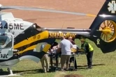 Capture d'image d'une vidéo fournie par Horatio Gates montrant Salman Rushdie transporté sur un brancard vers un hélicoptère, le 12 août 2022 à Chautauqua, dans l'Etat de New York