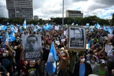 Manifestation pour exiger le départ du président Giammattei, sur la place de la Constitution, dans la ville de Guatemala, le 21 novembre 2020.
