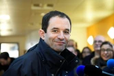 Le candidat à la primaire du PS Benoît Hamon vote à Trappes, près de Paris, le 22 janvier 2017