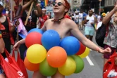 Un participant à la Gay Pride du 24 juin 2018, à New York