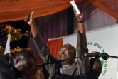 Roch Marc Christian Kaboré face à ses partisans au siège du parti à Ouagadougou le 1er décembre 2015 après avoir été élu nouveau président du Burkina Faso 