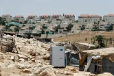 Campement de bédouins devant la colonie israélienne de Maale Adoumim, le 4 juillet 2016 
