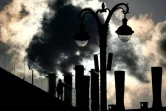 De la fumée s'échappe d'une centrale à Moscou