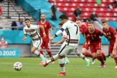 L'attaquant portugais Cristiano Ronaldo marqué le 2e but sur pénalty contre la Hongrie, lors de leur match (groupe F) de l&rsquo;Euro 2020, le 15 juin 2021 à Budapest