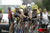 Lundi 19 septembre 2005

Lors du prologue du tour de l'île cycliste