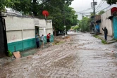 Une rue inondée après le passage de la tempête tropicale Amanda à San Salvador, le 31 mai 2020 