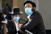 Des juifs hassidiques visitent la tombe de Rabbi Nahman à Ouman (Ukraine) le 15 septembre 2020