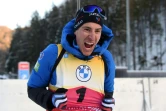 La joie du Français Quentin Fillon-Maillet, vainqueur de la poursuite de Ruhpolding, comptant pour la Coupe du monde de biathlon, le 16 janvier 2022