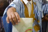 Sidi Mohamed Ould Boubacar, principal candidat de l'opposition, vote pour la présidentielle en Mauritanie, le 22 juin 2019 à Nouakchott.
