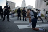 Manifestation à Los Angeles le 27 mai 2020 suite à la mort d'un homme noir aux mains de la police de Minenapolis
