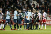 Le Havrais Jean-Philippe Mateta écope d'un carton rouge, lors du barrage de Ligue 2 Ajaccio-Le Havre, disputé en Corse, le 20 mai 2018