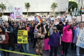 Des manifestants participent à la "Marche des femmes" le 19 janvier 2019 à Los Angeles