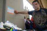 Le vendeur ambulant James Garcia, qui a voté non au référendum sur l'accord de paix avec les Farc, le 3 octobre 2016 à Medellin, en Colombie