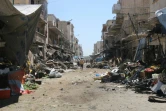 Un marché détruit  à Maaret al-Noomane, dans la province syrienne d'Idleb, après des frappes le 19 avril 2016