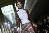Tons de rouille dans le défilé Tory Burch au  Lincoln Center pendant la Fashion Week de New York le 16 février 2016