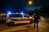 Des policiers près des lieux où le meurtrier présumé d'un enseignant a été abattu, à Eragny, le 16 octobre 2020 dans le Val-d'Oise