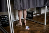 Un isoloir dans un bureau de vote du Puy-en-Velay, lors du second tour des élections régionales du 27 juin 2021
