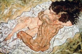 Reproduction de "L'Etreinte" une oeuvre réalisée en 1917 par le peintre autrichien Egon Schiele
