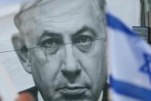 Le portrait du Premier ministre israélien Benjamin Netanyahu lors d'une manifestation contre la réforme judiciaire à Tel-Aviv, le 22 juillet 2023