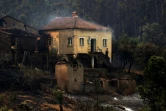 Une maison détruite par un incendie, le 18 mai 2017 près d'Alvares au Portugal