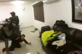 Capture d'écran d'une video fournie le 11 janvier 2016 par la marine mexicaine de l'opération menée  dans la maison où Guzman s'était réfugié à Los Mochis 