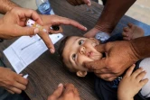 Un enfant se fait vacciner contre la polio à Deir el-Balah, dans le centre de la bande de Gaza, le 4 septembre 2024