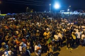 Des milliers de personnes assistent à un meeting près de Cayenne, en Guyane française, le 25 mars 2017