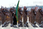 Des soldats iranien défilent à Téhéran le 22 septembre 2015