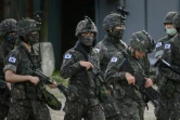 Des soldats sud-coréens patrouillent à la frontière nord-est du pays le 16 juin 2020