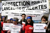 Manifestation le 26 avril 2016 à Luxembourg pour demander la protection des lanceurs d'alerte, pendant le procès LuxLeaks qui a révélé les pratiques fiscales des multinationales