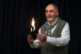 Harold Voit, fondateur de la Magic Academy à Pullach près de Munich en Allemagne, où l'on dispense des cours de magie, le 29 novembre 2018