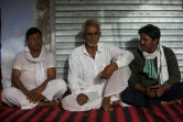 Sardar Meena pleure la mort de trois de ses filles et de deux de ses petits-enfants retrouvés dans un puits, le 28 mai 2022 à Dudu, dans l'Etat du Rajasthan, en Inde