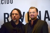 L'acteur américain Leonardo Di Caprio (droite) et le réalisateur mexicain 
Alejandro Gonzalez Inarritu (gauche) lors d'une séance de promotion du film "The Revenant", favori des Oscars, à Mexico, le 26 janvier 2016