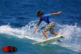 Le Réunionnais Jérémy Florès champion de France et d'Europe minimes de surf. Il est l'un des grands espoirs mondiaux de la discipline