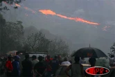 Jeudi 5 avril 2007 - Le Tremblet (Saint-Philippe)

Des émanations de gaz volcanique et de cendres enveloppent toute la région