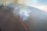 Lundi 16 août 2004

Image de la colère du volcan